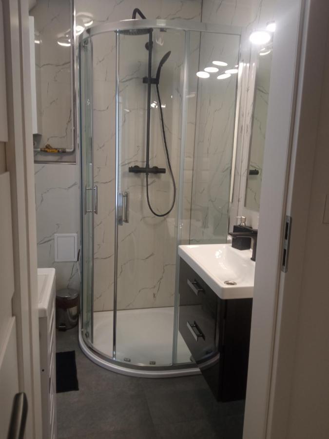Apartament Wolnosci Еленя-Гура Экстерьер фото